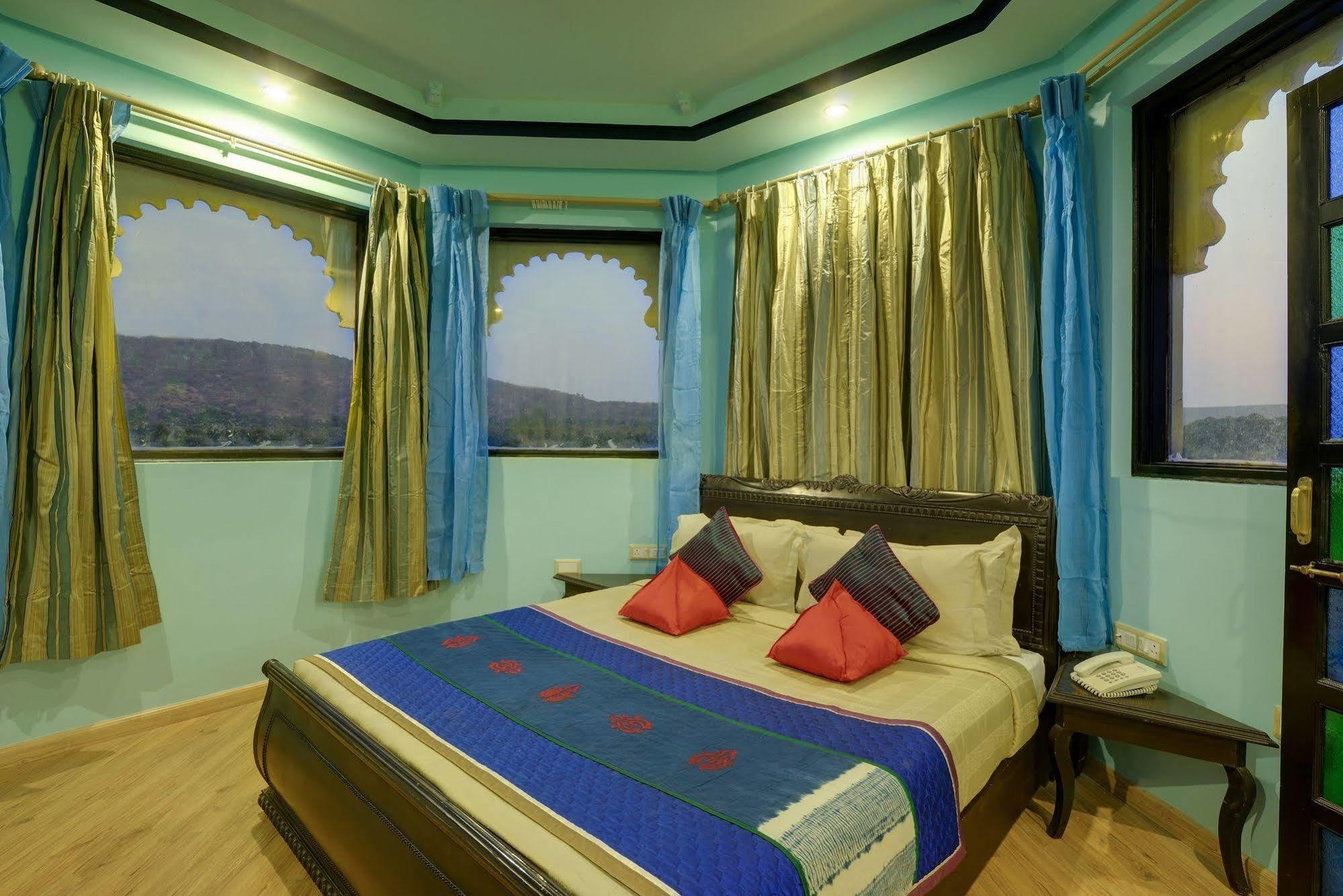 Juesta Lake Nahargarh Palace, Chittorgarh Pārsoli Exteriör bild